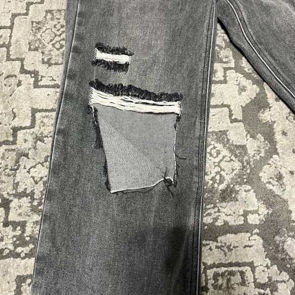 Pacsun 90’s Boyfriend Greywash Jeans - Picture 9 of 11